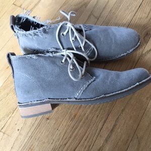 Ankle booties